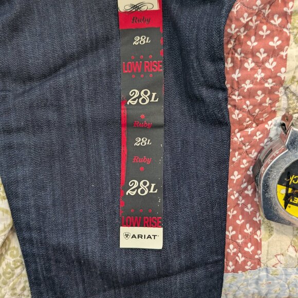 Ariat Ruby Jeans - Picture 7 of 8